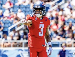 Wide receiver Jayshon Platt playing in the Owls spring football game on April 16, 2024. 